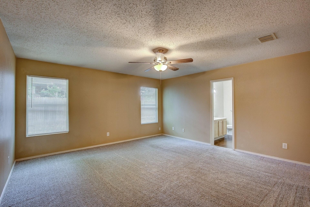 5433 Scotts Valley Street - Photo 18