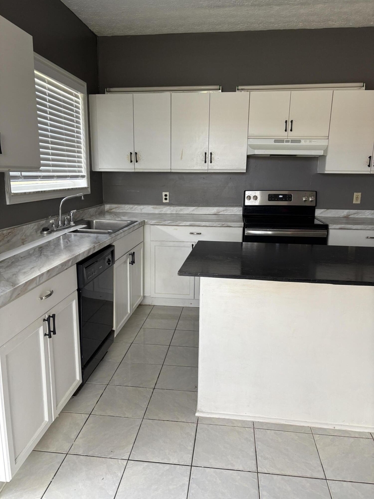 3710 Promenade Way - Photo 3