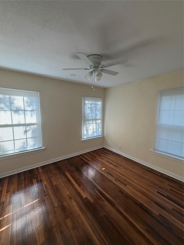 628 Cedar Drive - Photo 6