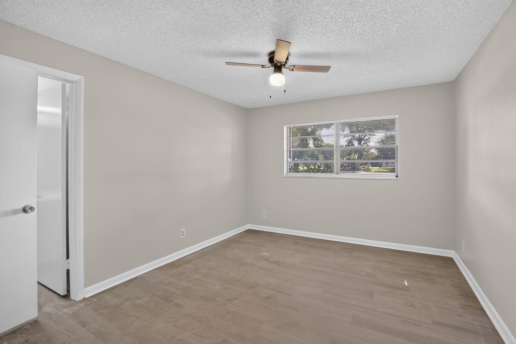 4931 Nw 94th Terrace - Photo 7