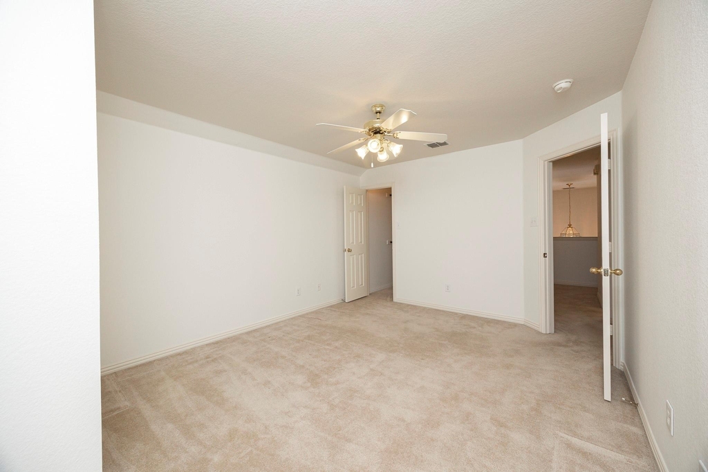 10002 River Bend Drive - Photo 35