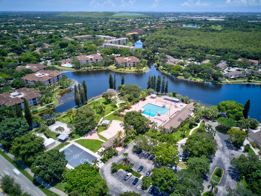 2581 Carambola Circle N - Photo 46