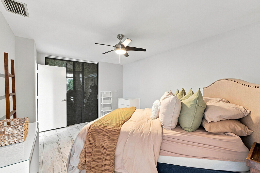 2581 Carambola Circle N - Photo 15