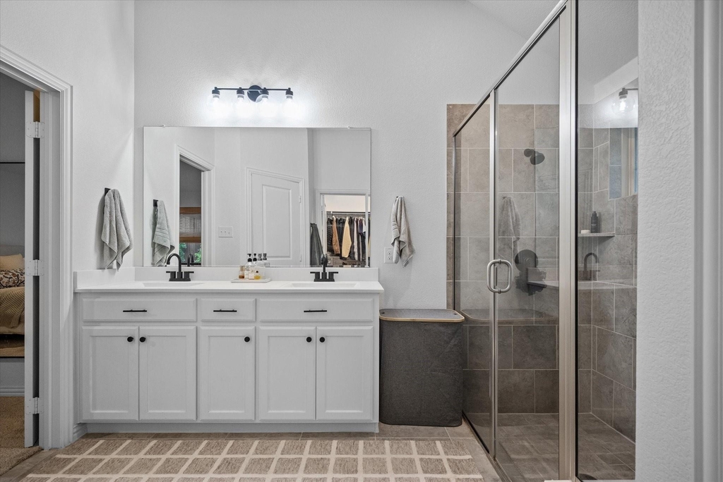 2204 Saratoga Drive - Photo 30