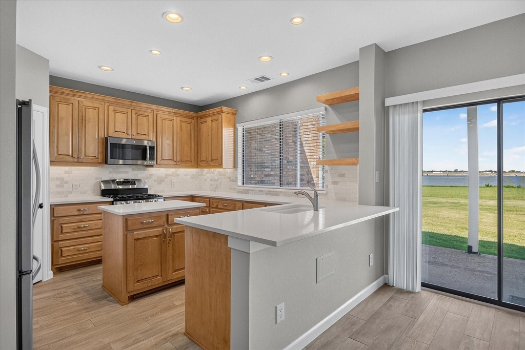1910 Signal Ridge Place - Photo 6