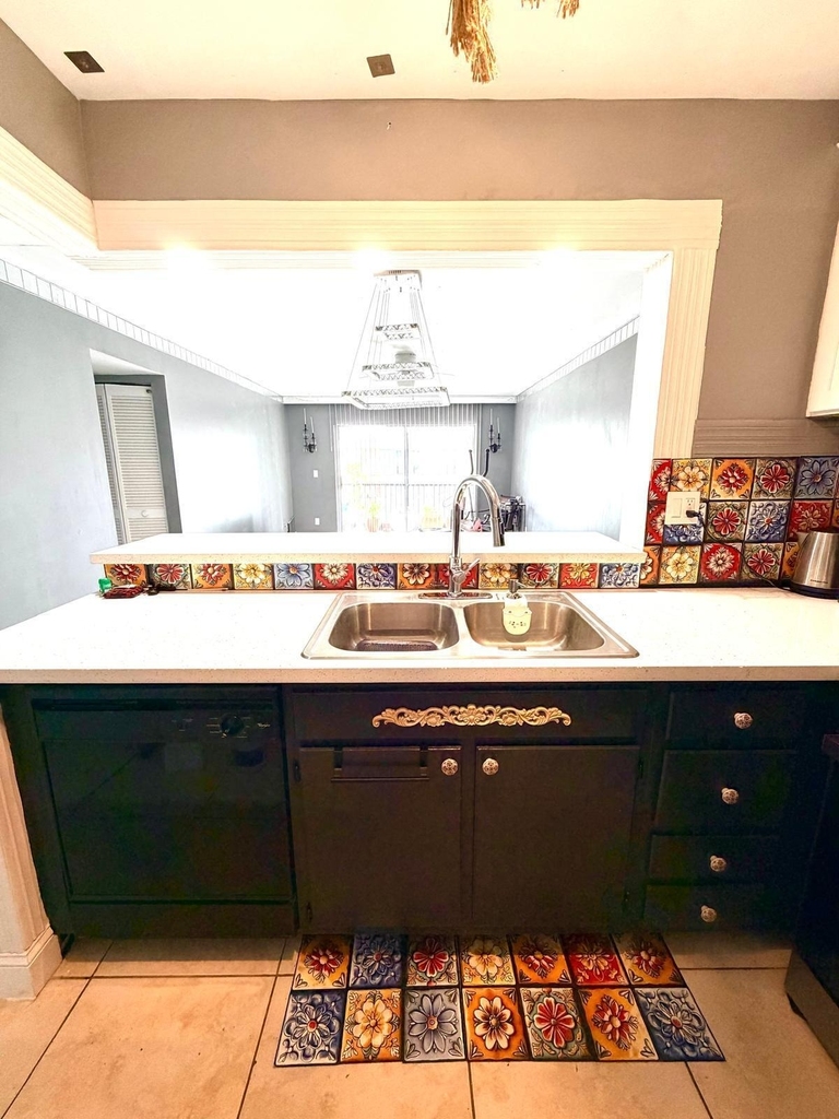 4147 Nw 90th Avenue - Photo 9