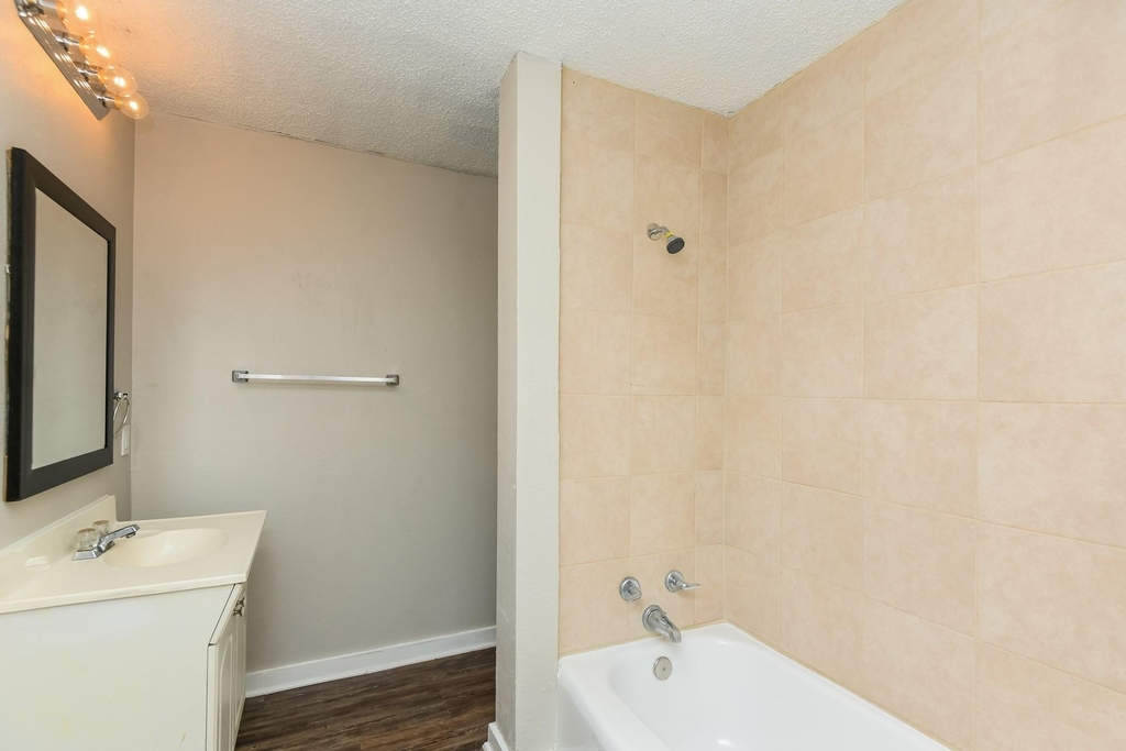 841 Hackamore Street - Photo 12