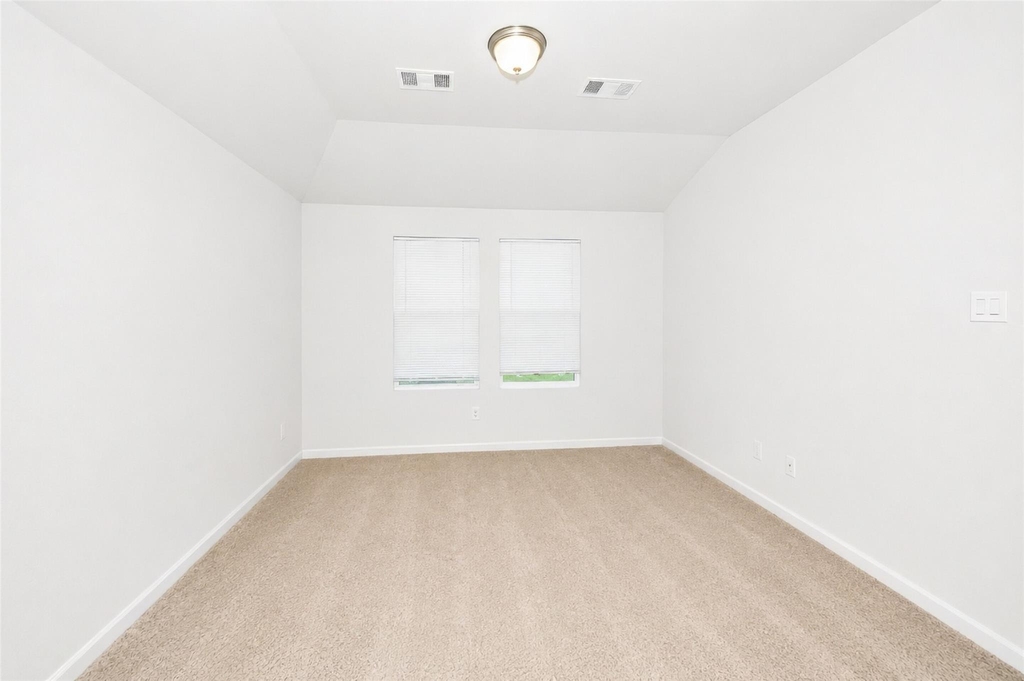 525 Jameson Street - Photo 16