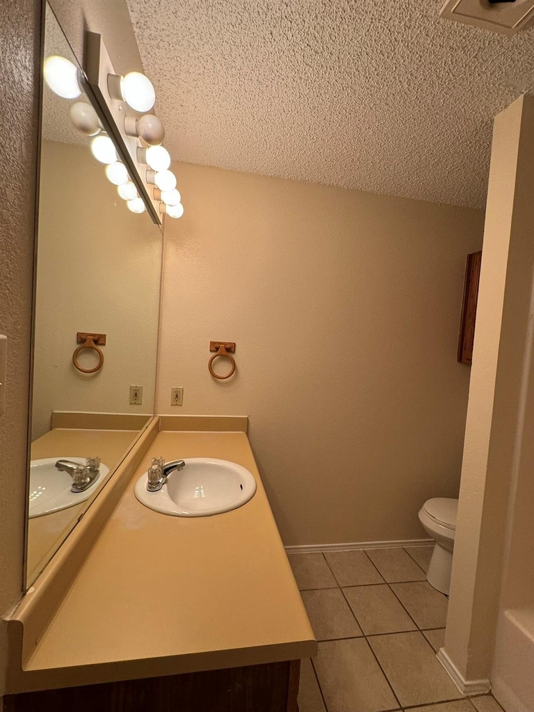 4501 Mizzenmast Court - Photo 16