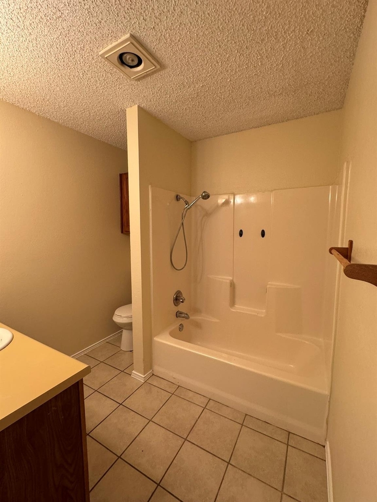 4501 Mizzenmast Court - Photo 14