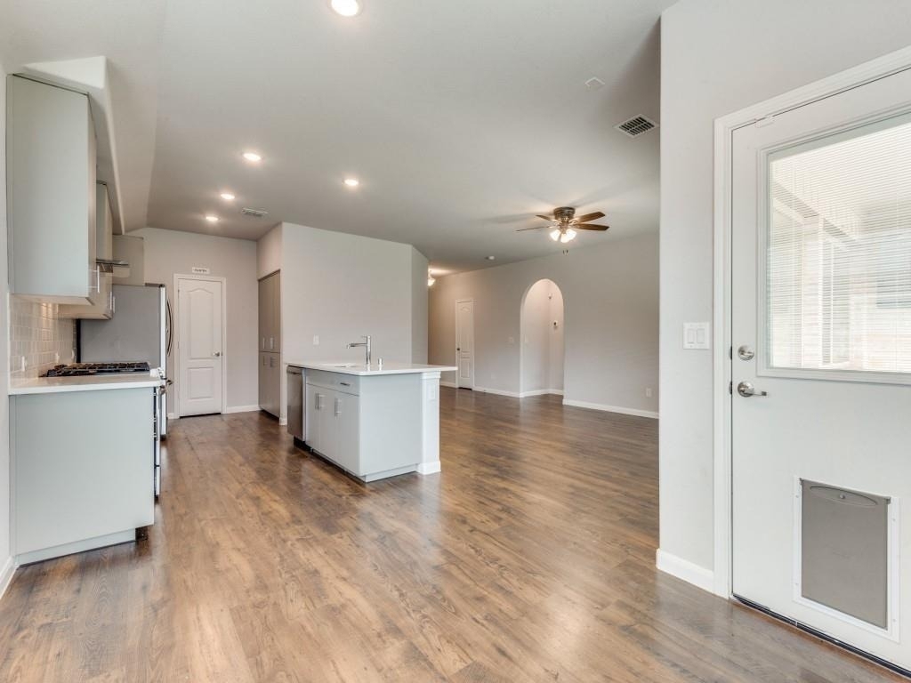 1236 Rosebush Road - Photo 8