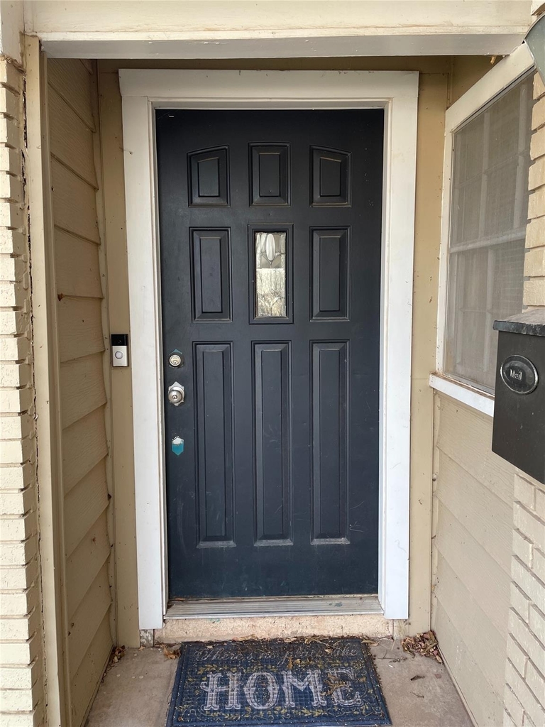 2717 S 41st Street - Photo 1
