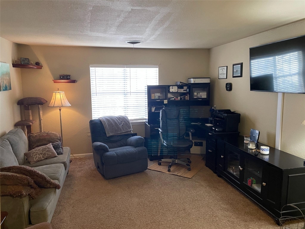 2717 S 41st Street - Photo 3