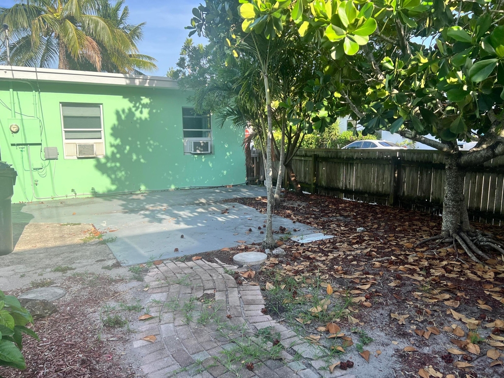 601 N D Street - Photo 7