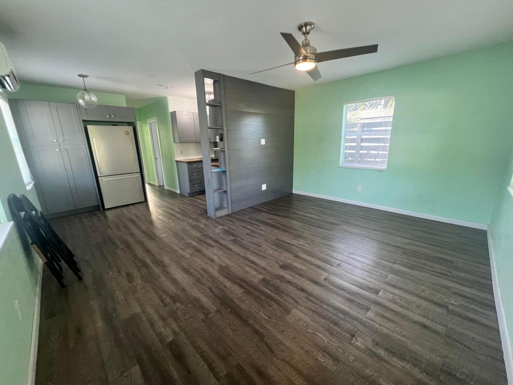 601 N D Street - Photo 2
