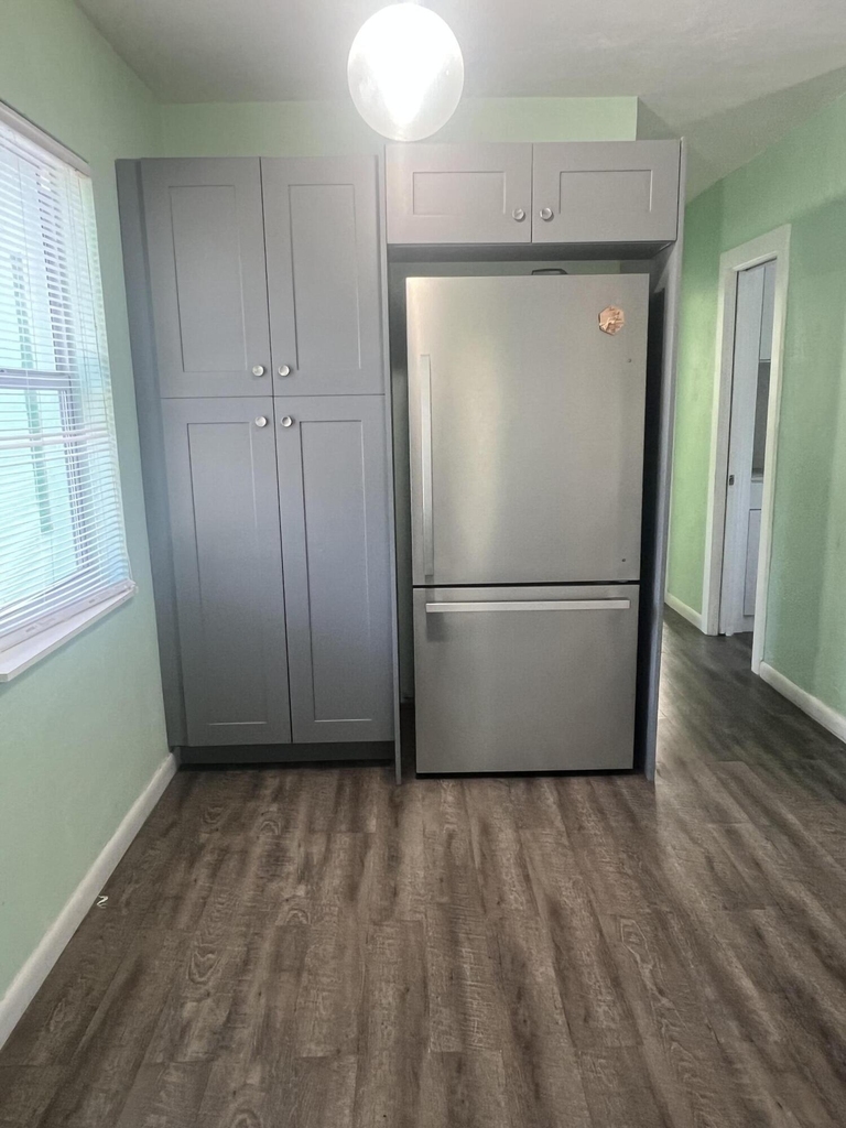 601 N D Street - Photo 3