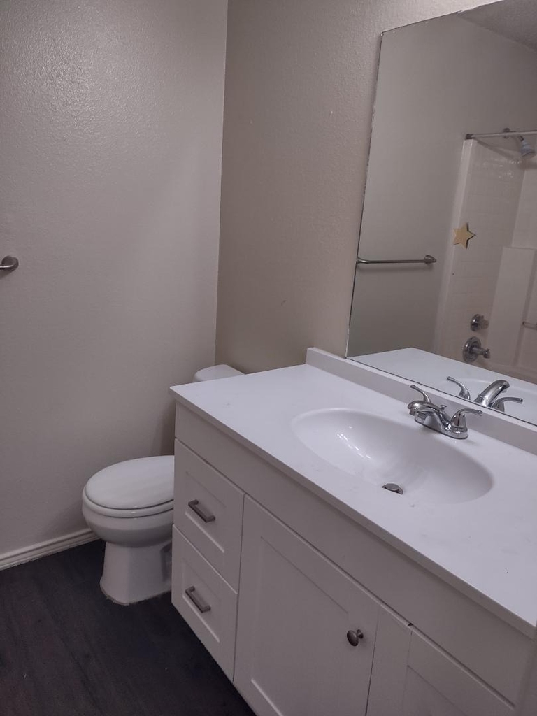 500 Fort Worth Street - Photo 3