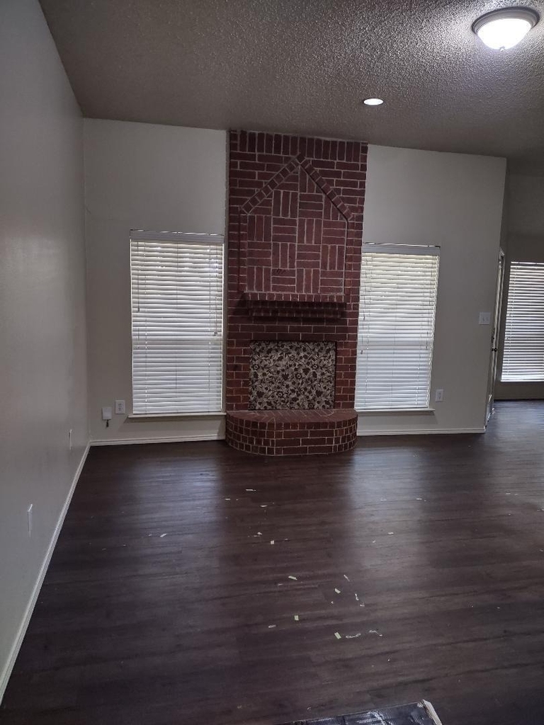 500 Fort Worth Street - Photo 10