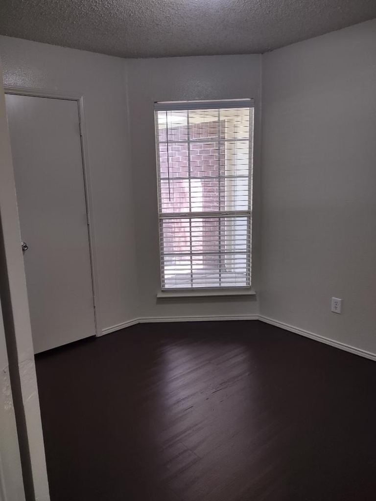 500 Fort Worth Street - Photo 6