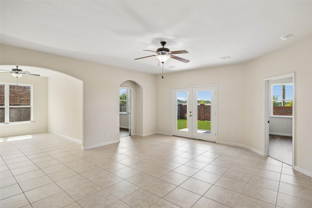 447 Lipizzan Lane - Photo 4