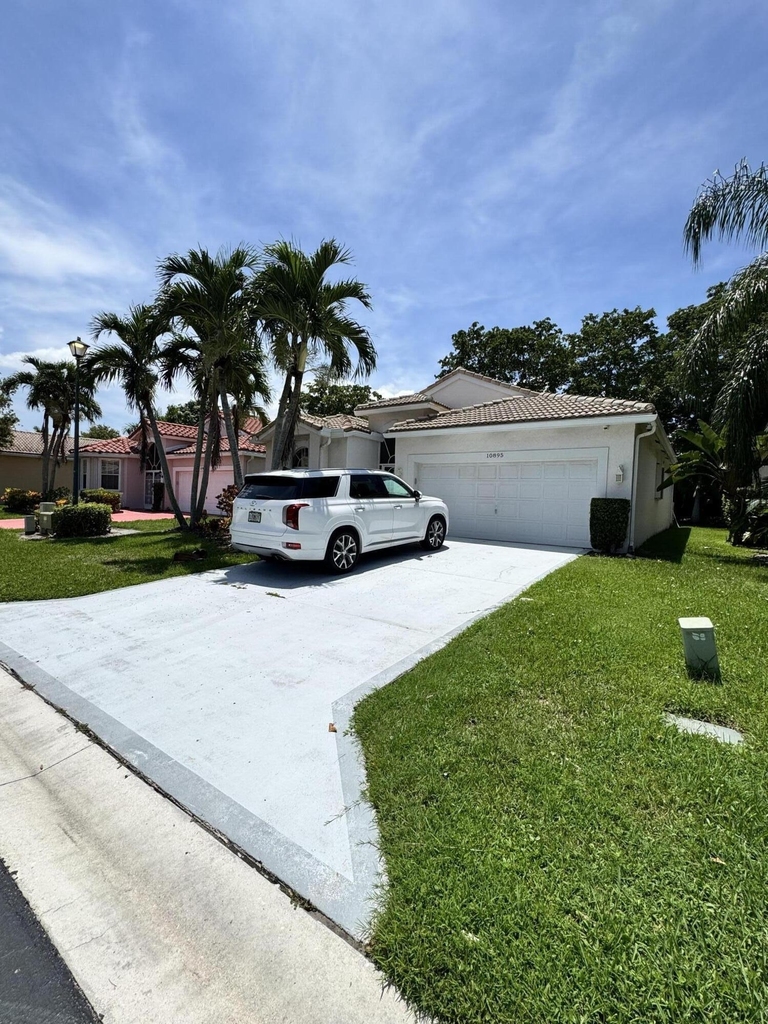 10895 Fillmore Drive - Photo 0