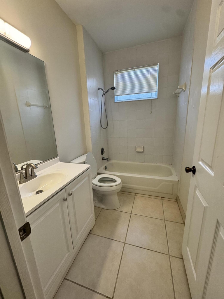 10895 Fillmore Drive - Photo 8