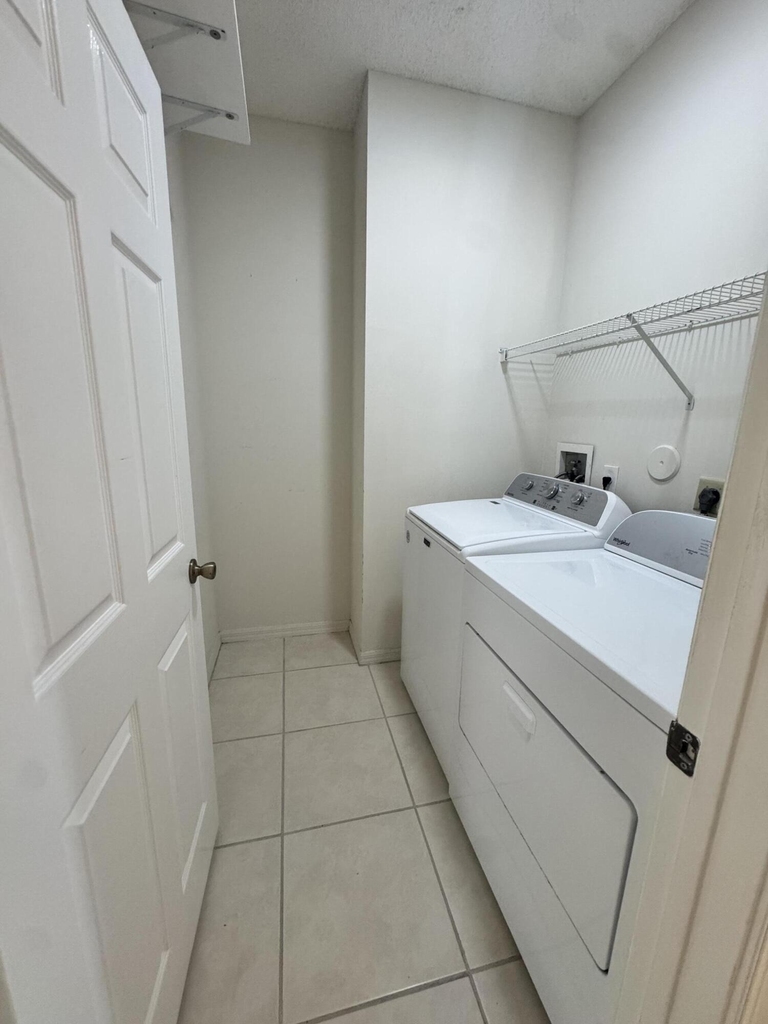10895 Fillmore Drive - Photo 9