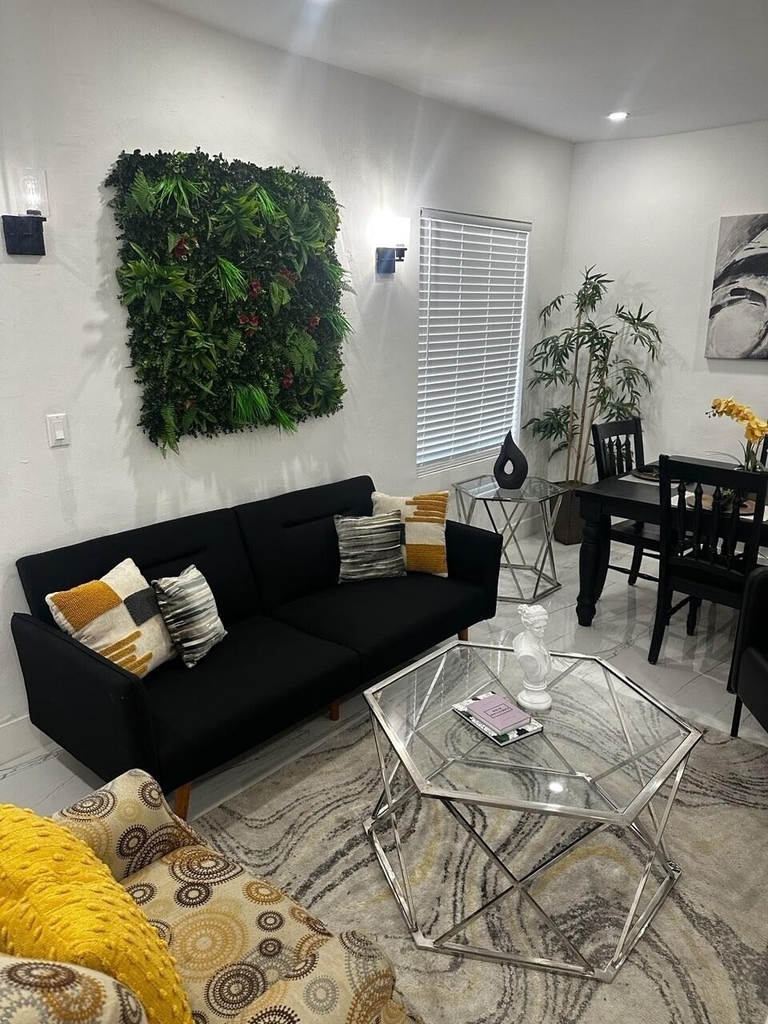 55 Nw 47th Street - Photo 14