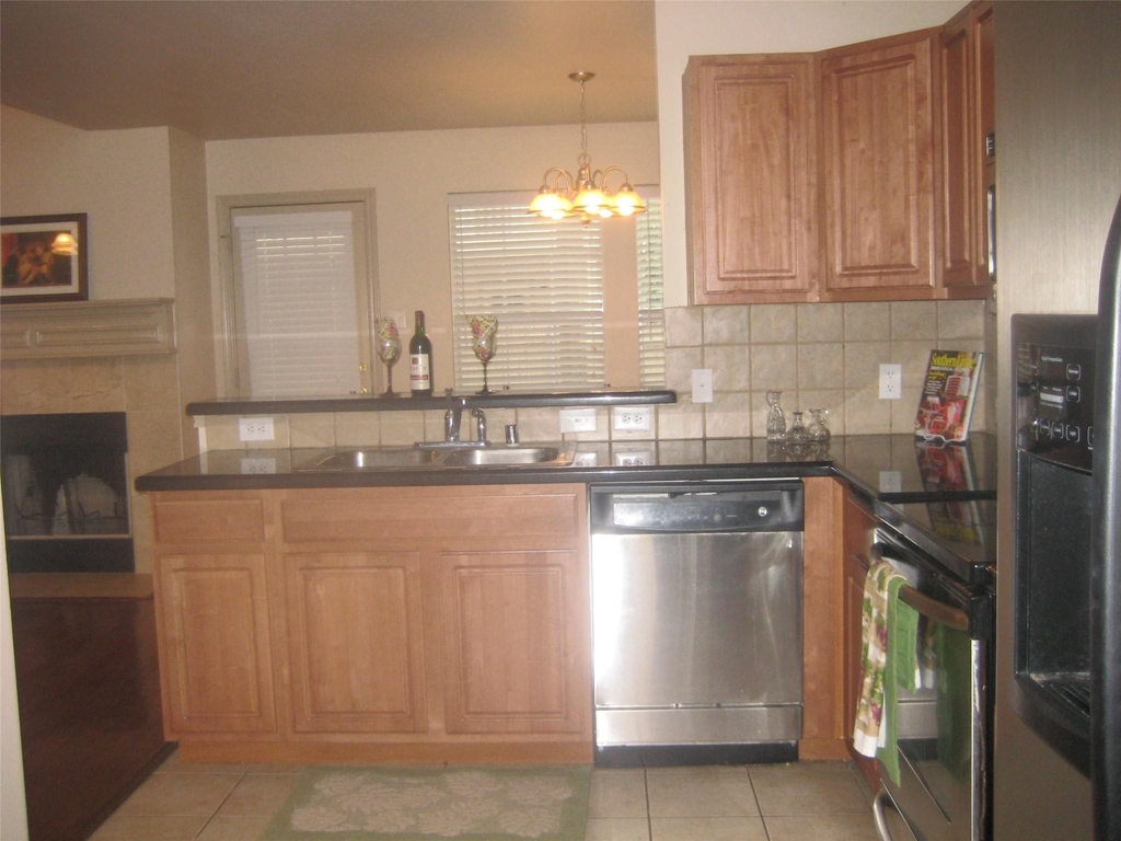 12660 Bay Avenue - Photo 1