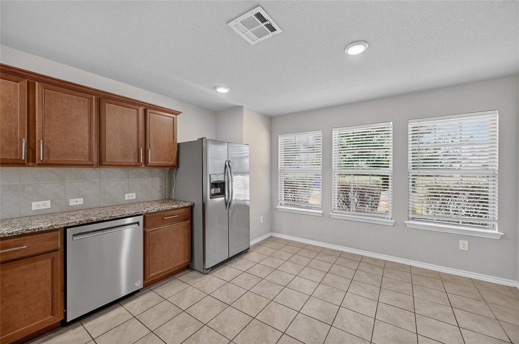 1518 Illinois Avenue - Photo 9