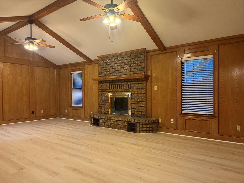 1058 E Jefferson Street - Photo 2