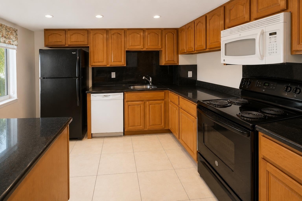 9872 Marina Boulevard - Photo 5