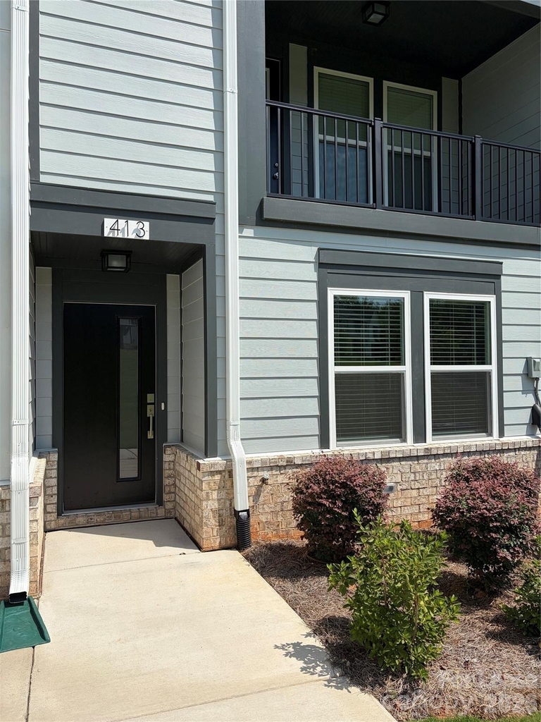 413 Nathaniel Way - Photo 1