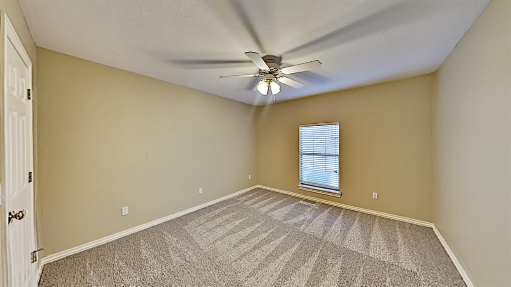 6808 Sandlewood Drive - Photo 21