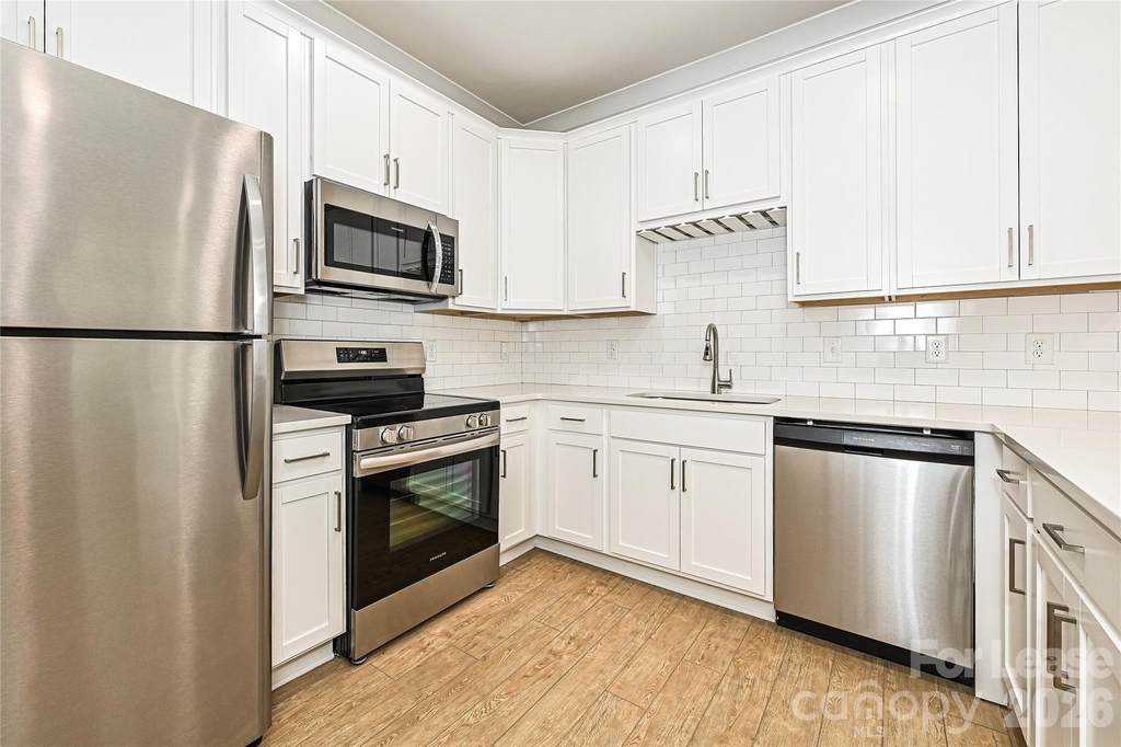 1714 Club Road - Photo 6