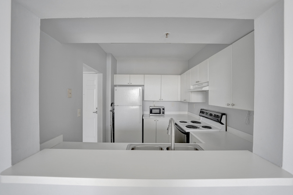 3020 Ne 32nd Avenue - Photo 13