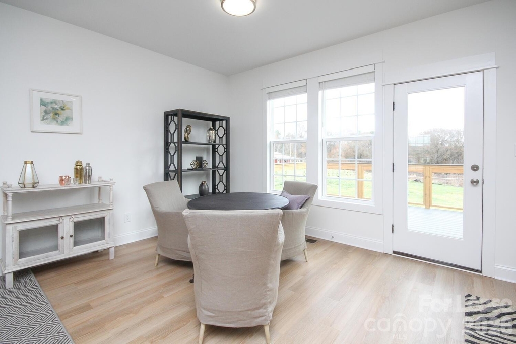1090 Startown Road - Photo 9