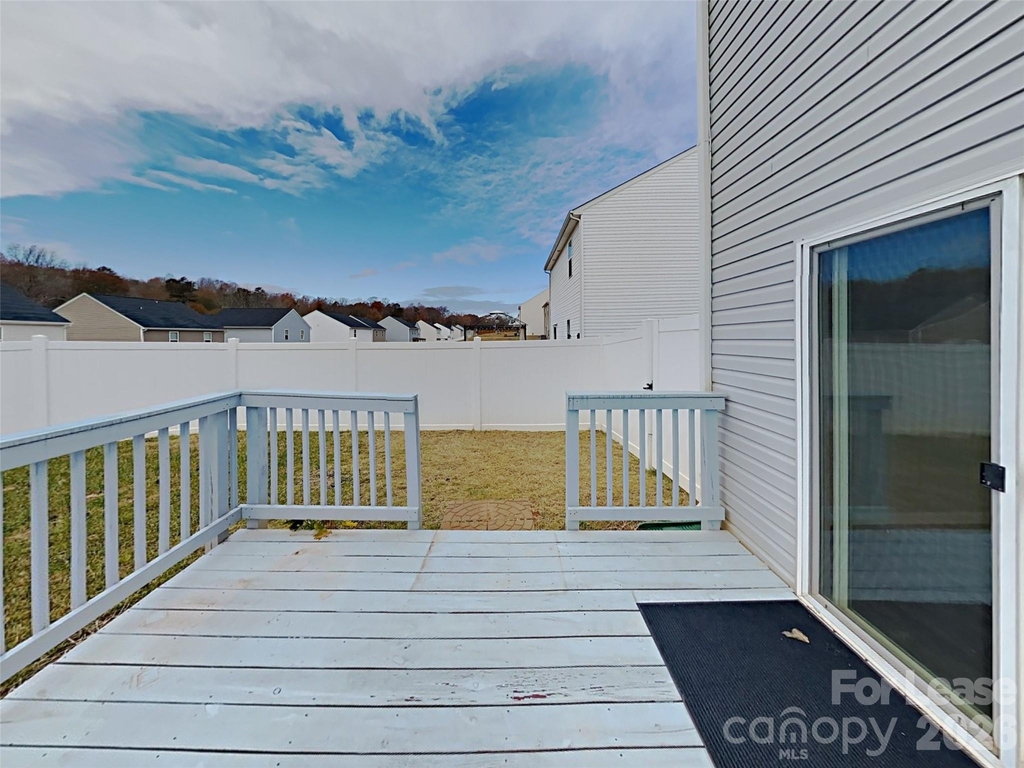 1372 Waylon Avenue - Photo 25