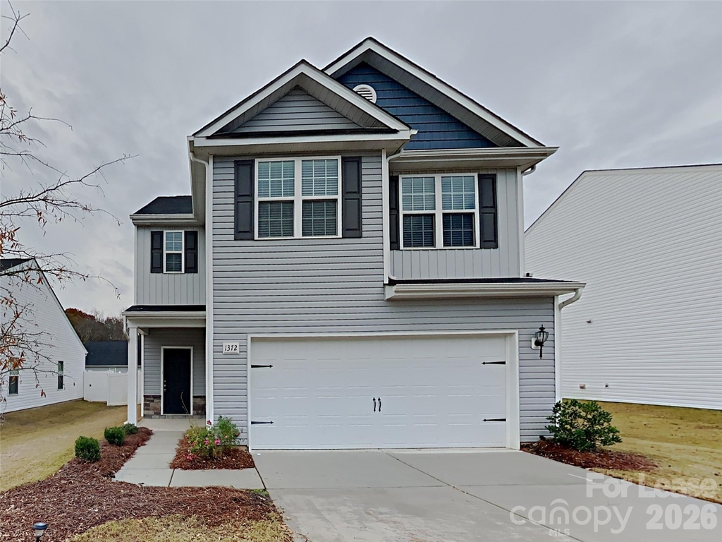 1372 Waylon Avenue - Photo 0
