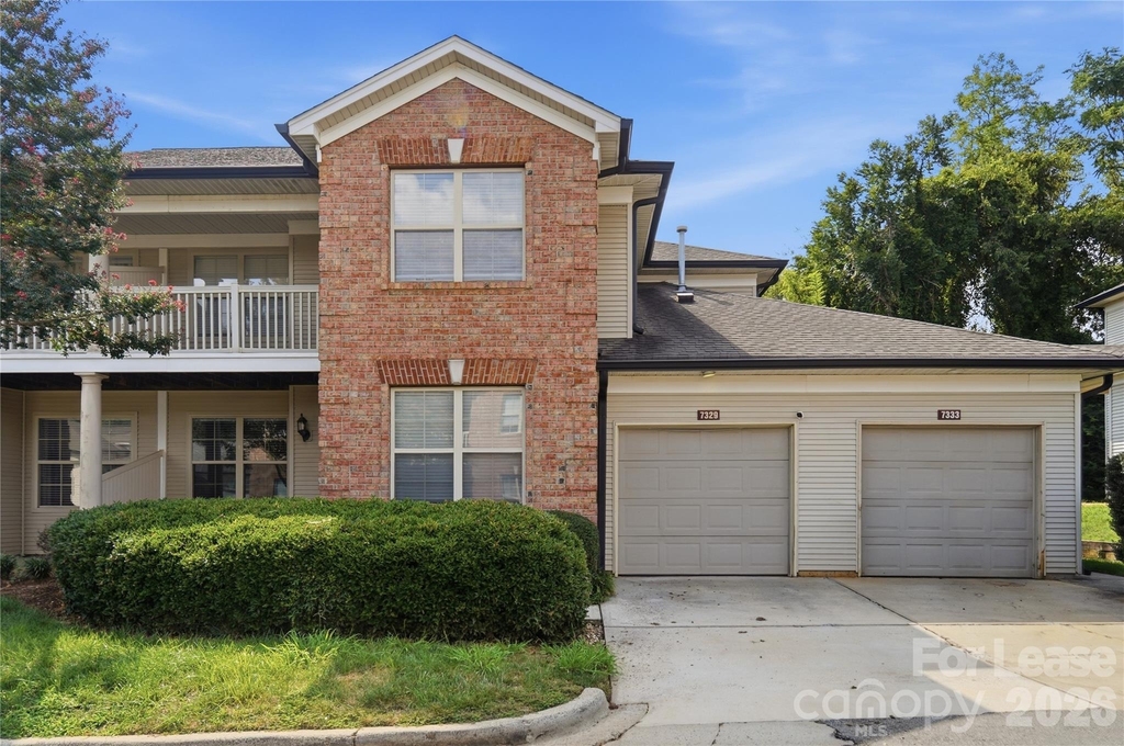 7329 Michaels Landing Drive - Photo 0