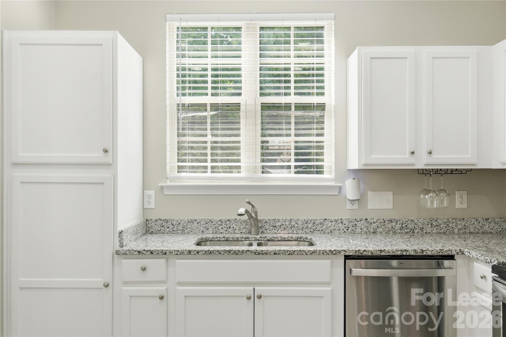 7329 Michaels Landing Drive - Photo 7