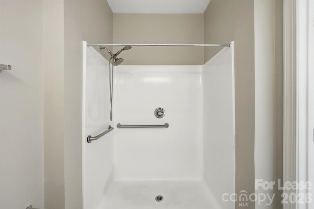 7329 Michaels Landing Drive - Photo 16