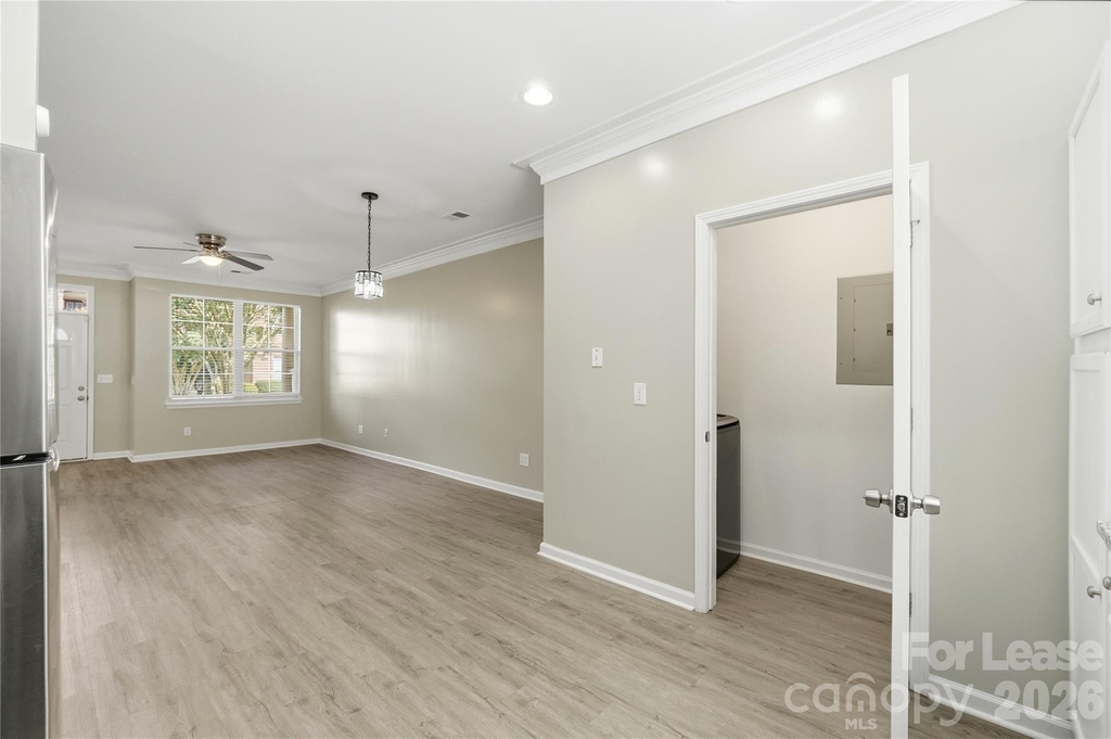 7329 Michaels Landing Drive - Photo 10