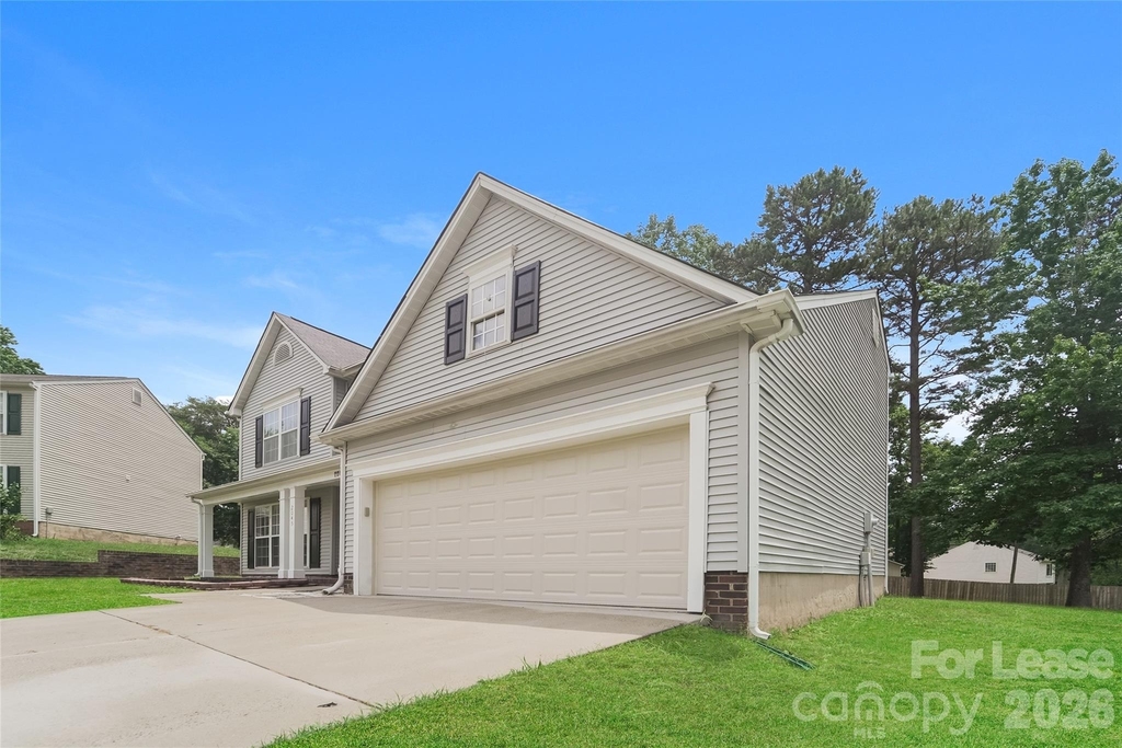 2045 Mallard Pine Court - Photo 2