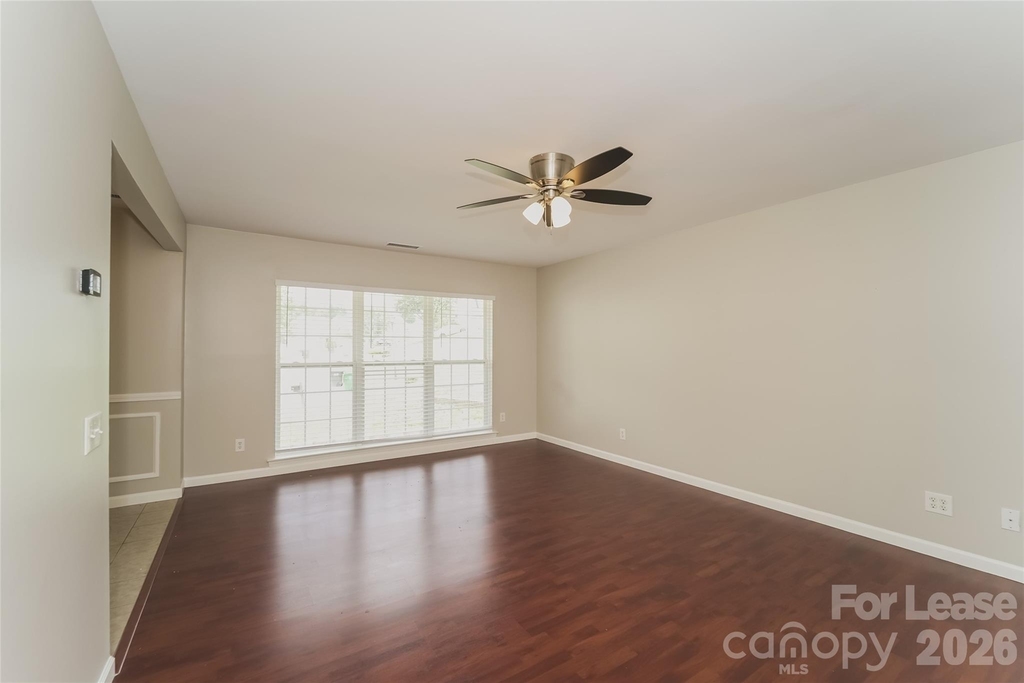 2045 Mallard Pine Court - Photo 5
