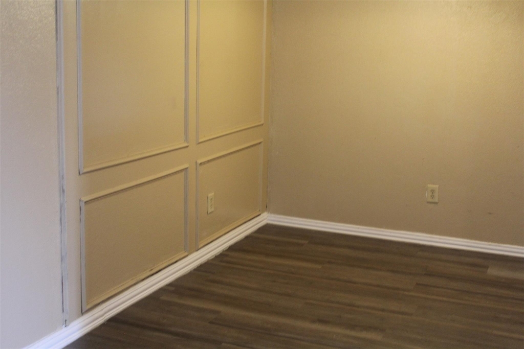 9022 Greenmound Avenue - Photo 8