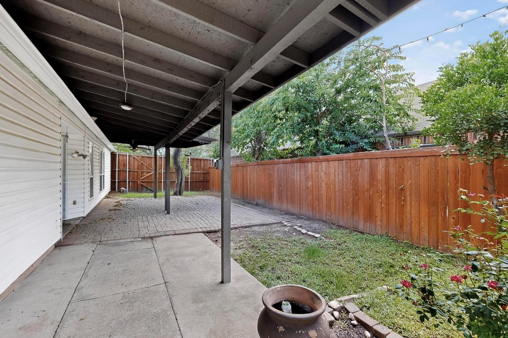 936 Sugarberry Drive - Photo 14