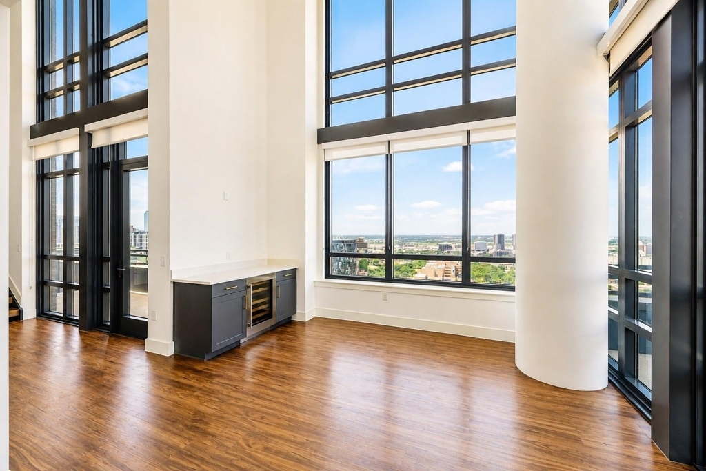 3611 Congress Avenue - Photo 2