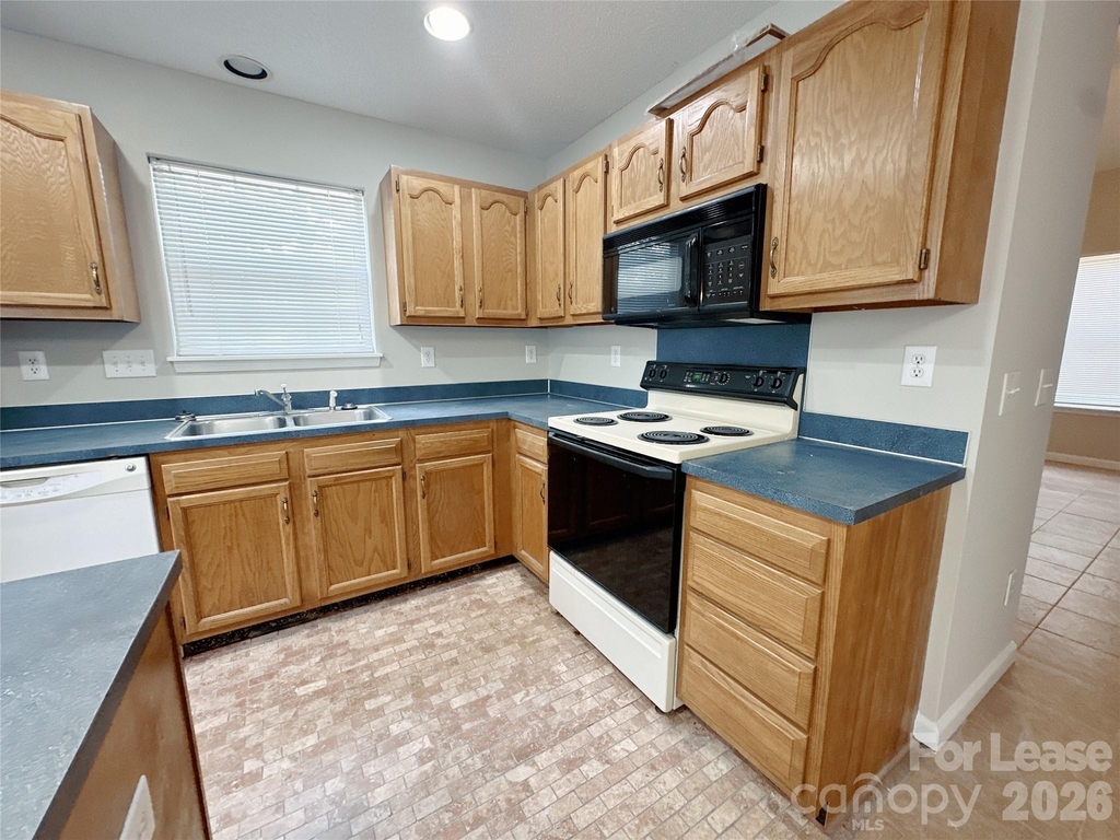 5745 Prescott Court - Photo 2