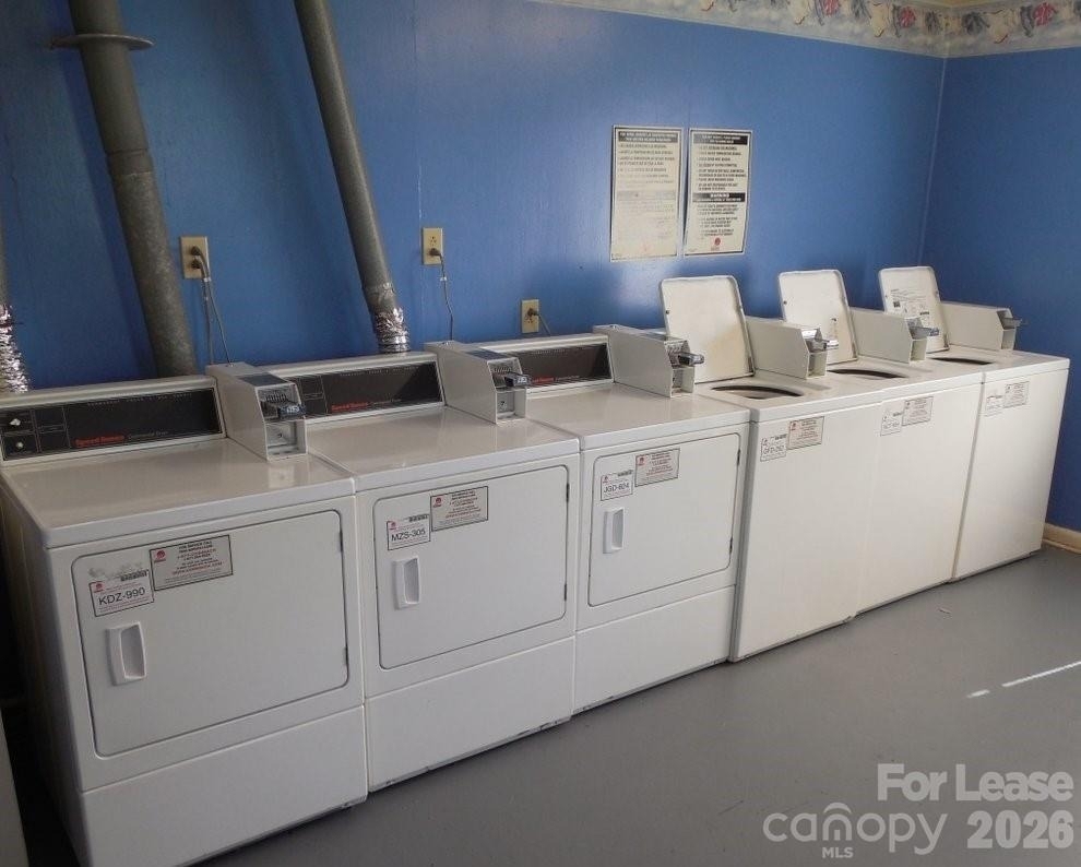 505 Warren Street W - Photo 8